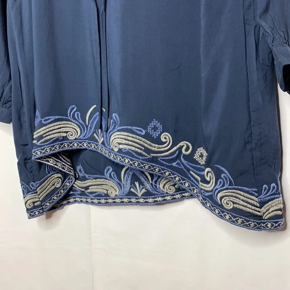 Forgotten Grace Embroidery Tunic Sz L - Picture 5 of 7